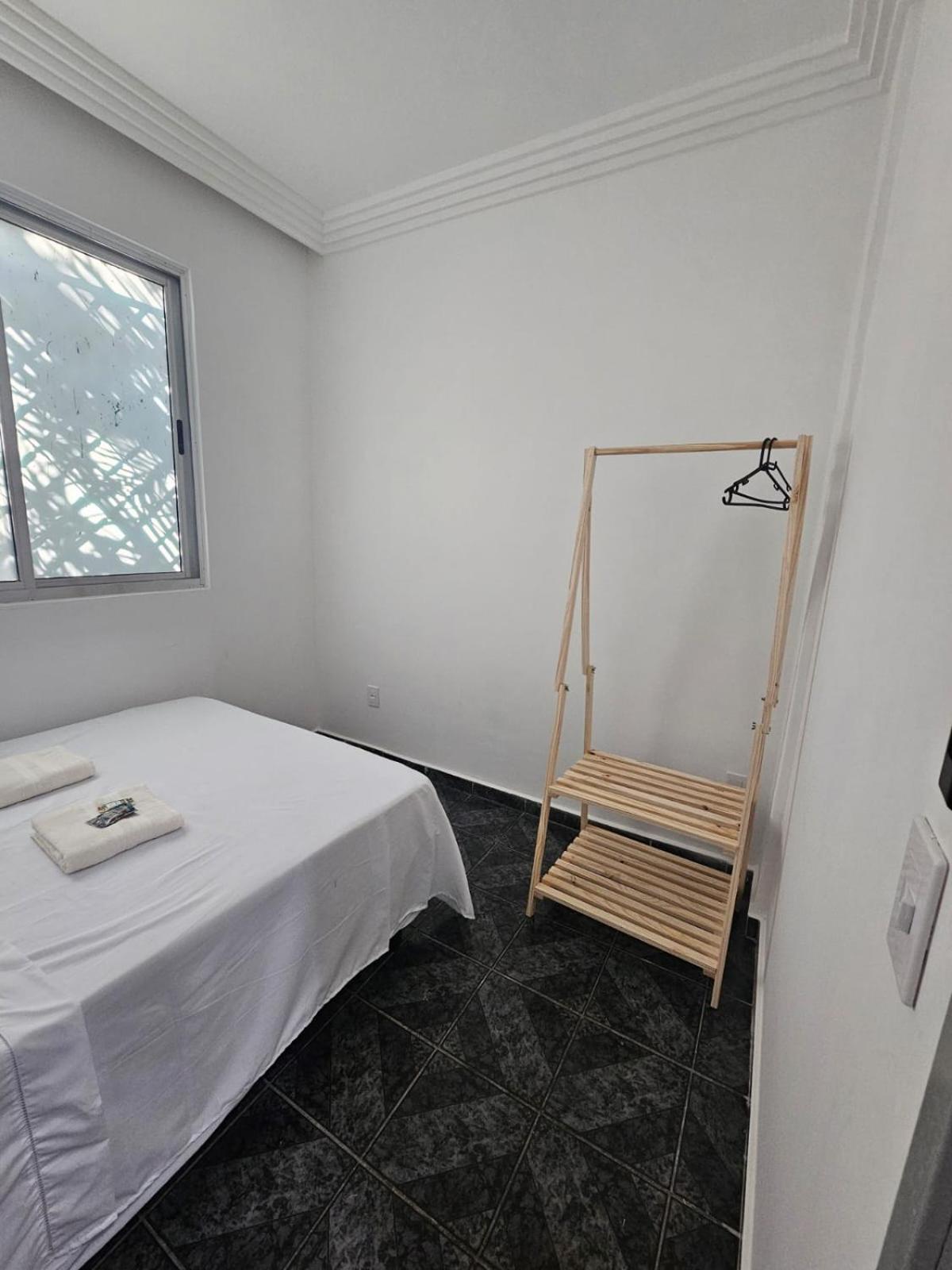 Cig Hostel Гояния Экстерьер фото