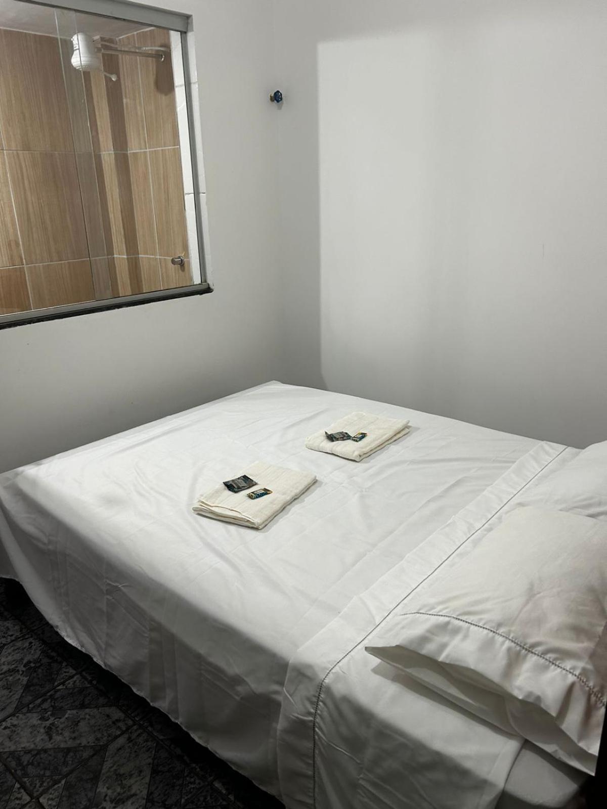 Cig Hostel Гояния Экстерьер фото